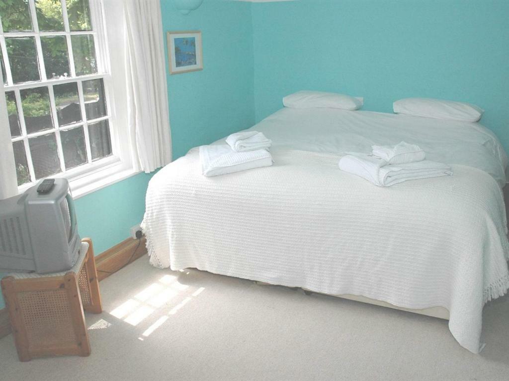 テイクリー The White House Bed & Breakfast エクステリア 写真